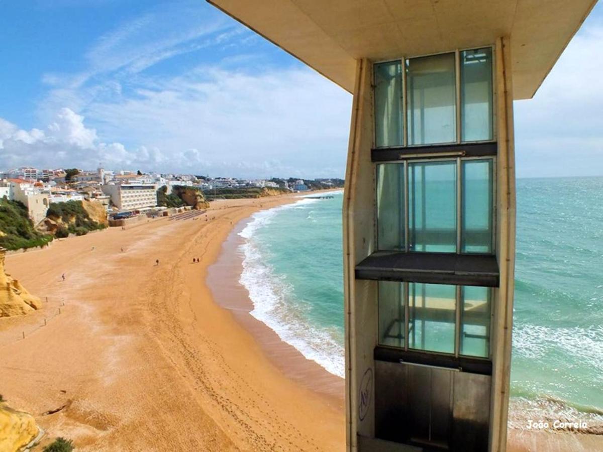 Apartamento One Bedroom With Sea View Shared Pool And Balcony At 1 Km Away From The Albufeira